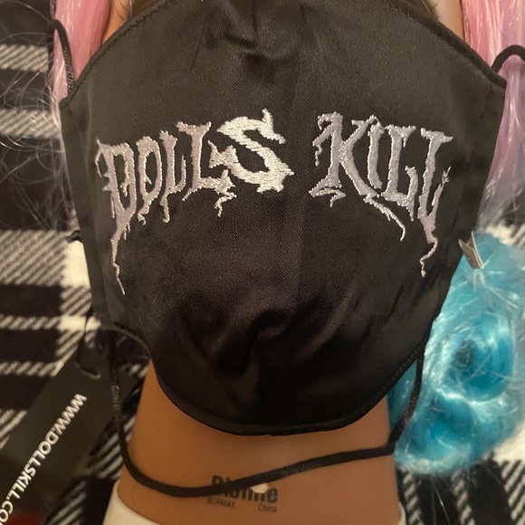 Dolls Kill Face Mask - Picture 4 of 4